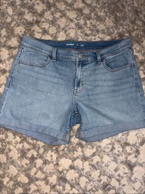 Old Navy Women's Medium Blue Rolled Hem Denim Shorts